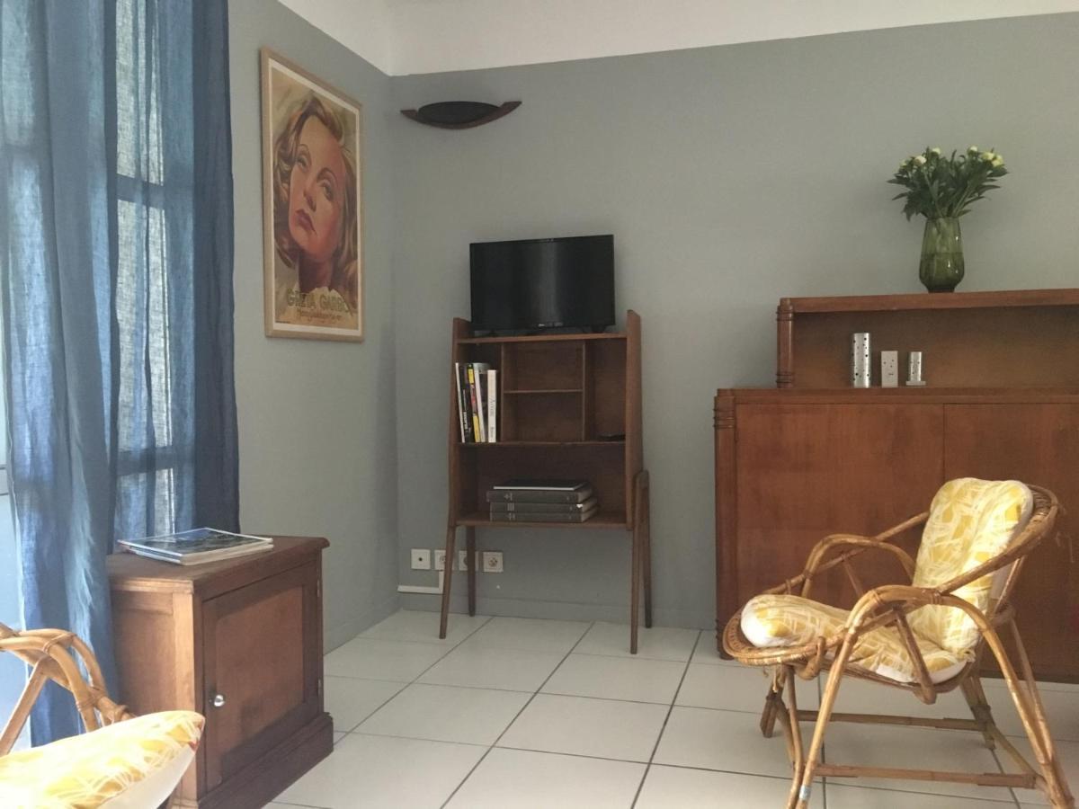 2 Appartements Calmes Frejus Exterior photo